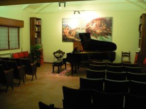Corsi e lezioni di pianoforte tra Bergamo e Brescia
